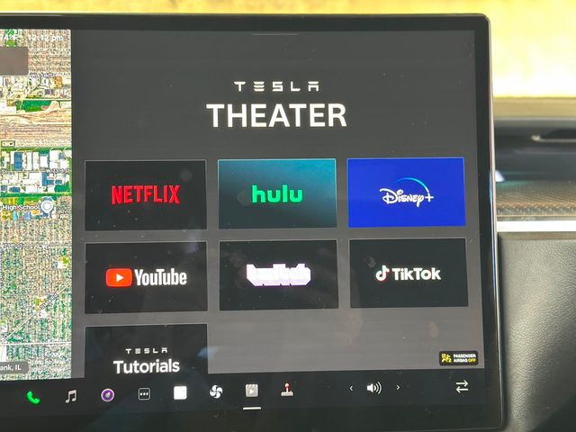 2022 Tesla Model X Plaid AWD - 22904085 - 50