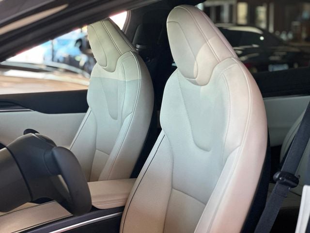 2022 Tesla Model X Plaid AWD - 22914108 - 21