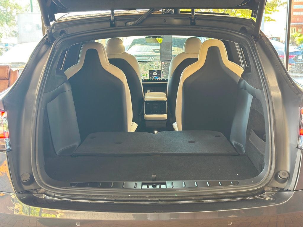 2022 Tesla Model X Plaid AWD - 22914108 - 37