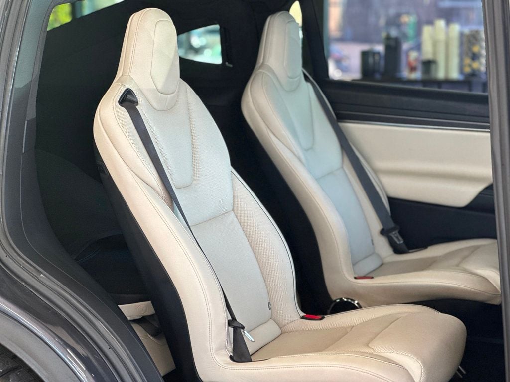 2022 Tesla Model X Plaid AWD - 22914108 - 41