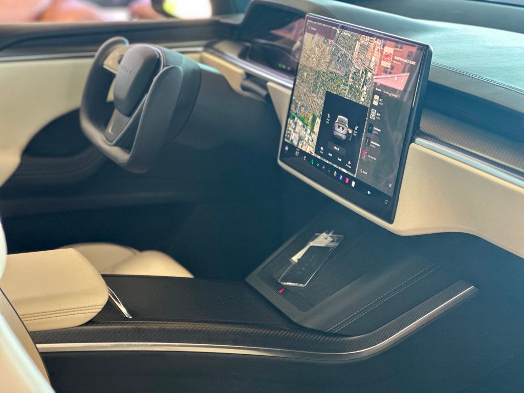 2022 Tesla Model X Plaid AWD - 22914108 - 45