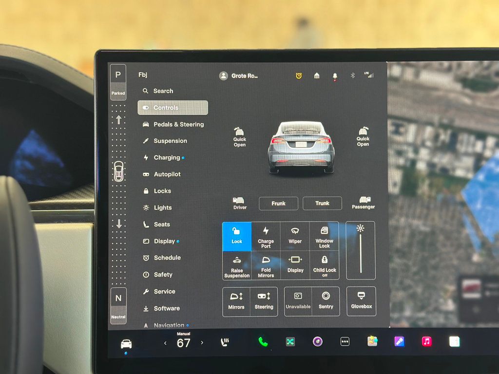 2022 Tesla Model X Plaid AWD - 22914108 - 52