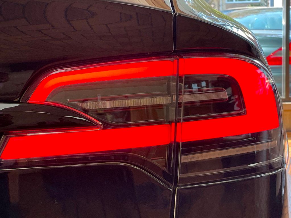 2022 Tesla Model X Plaid AWD - 22923006 - 11