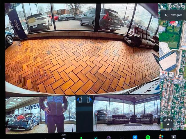 2022 Tesla Model X Plaid AWD - 23002981 - 32