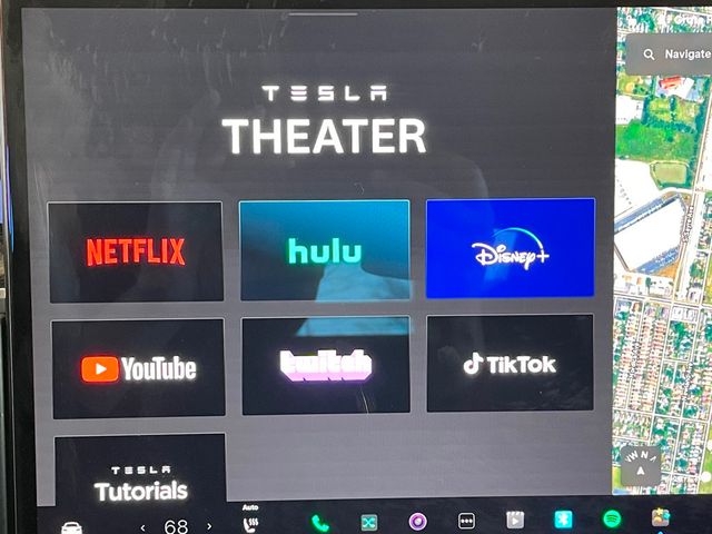 2022 Tesla Model X Plaid AWD - 23002981 - 40