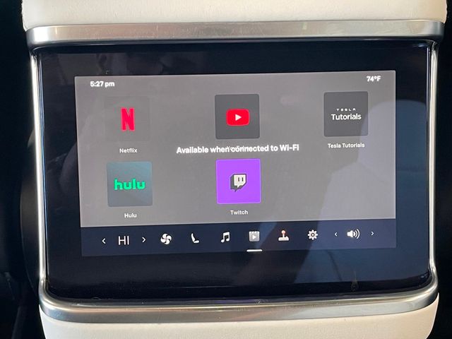 2022 Tesla Model X Plaid AWD - 23014468 - 19