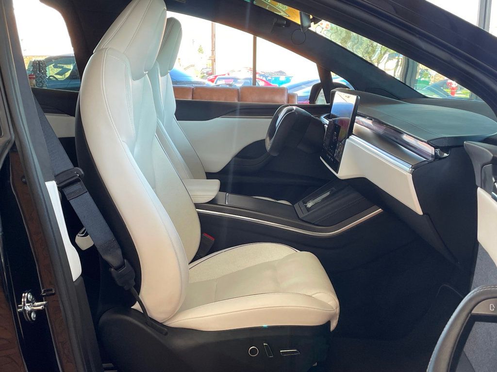 2022 Tesla Model X Plaid AWD - 23014468 - 26