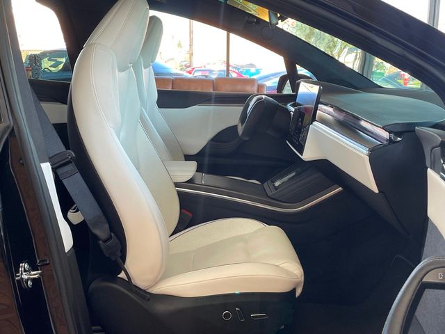 2022 Tesla Model X Plaid AWD - 23014468 - 26