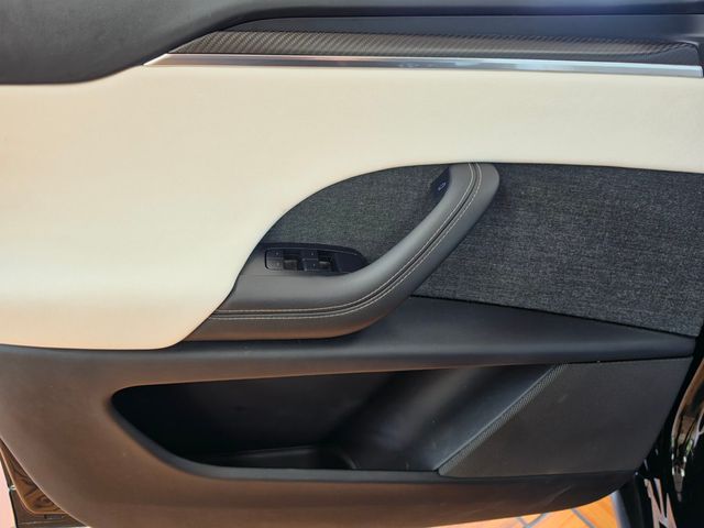 2022 Tesla Model X Plaid AWD - 23062866 - 15