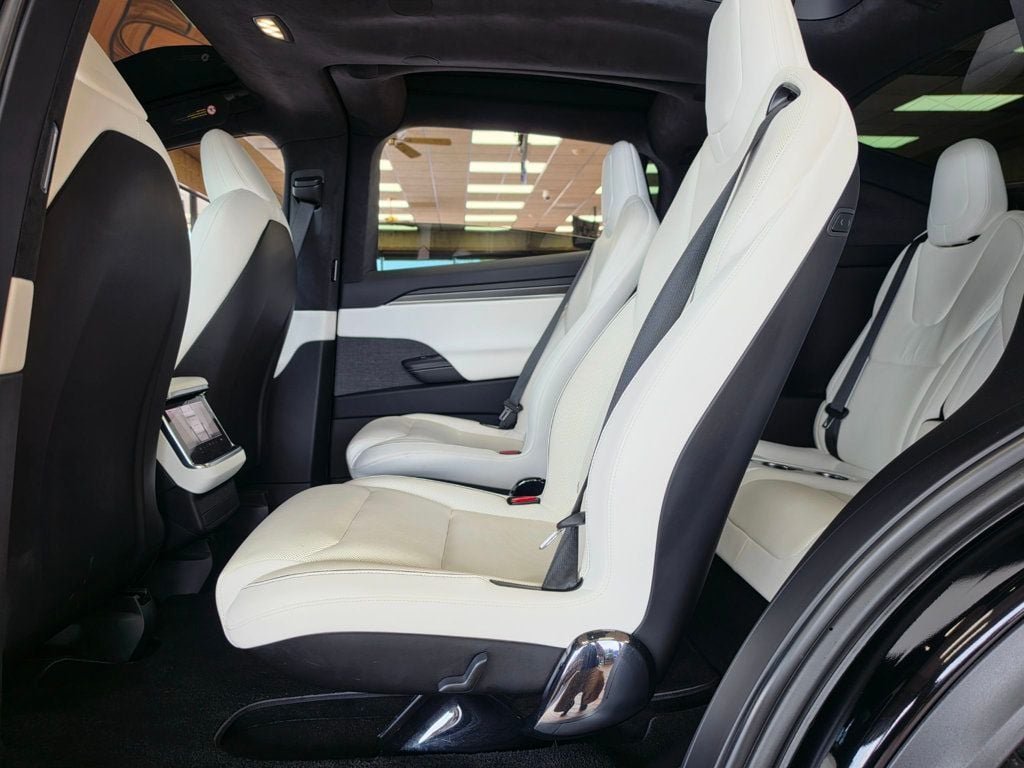 2022 Tesla Model X Plaid AWD - 23062866 - 17