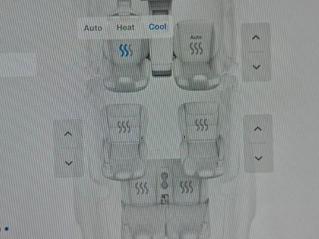 2022 Tesla Model X Plaid AWD - 23062866 - 37