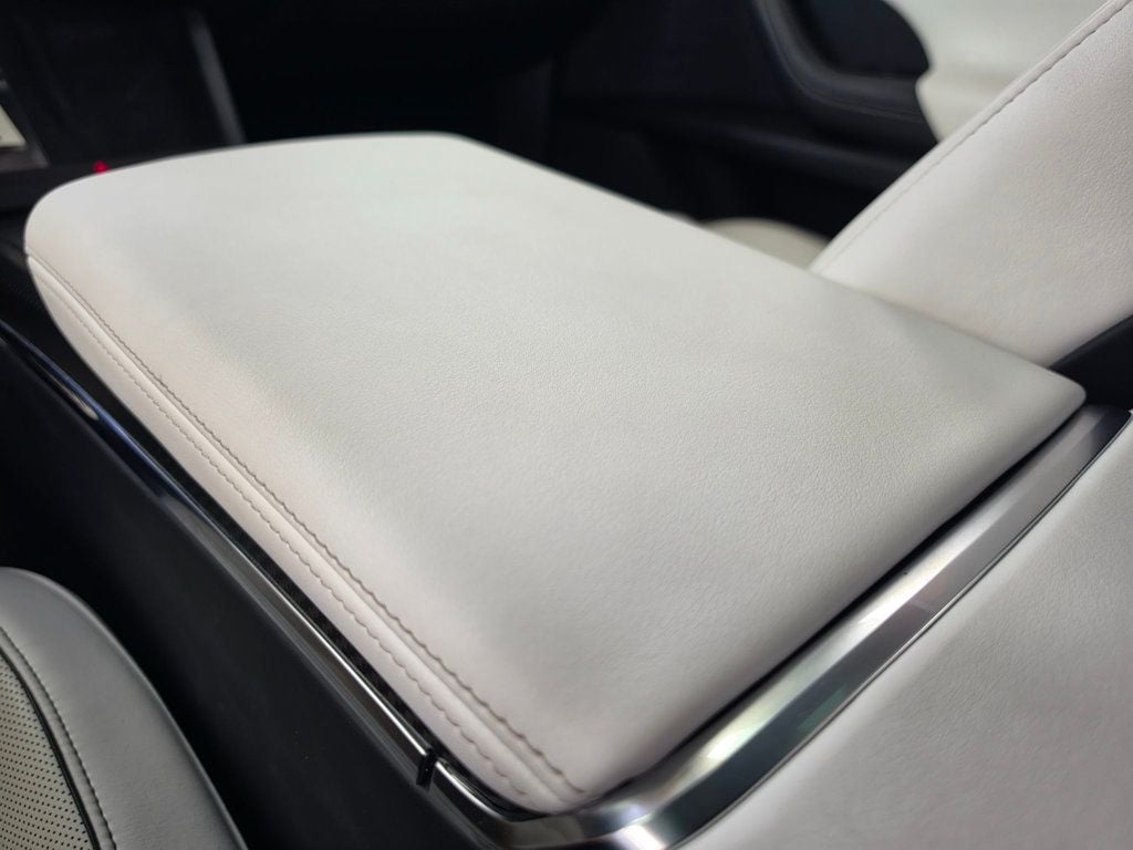 2022 Tesla Model X Plaid AWD - 23062866 - 45