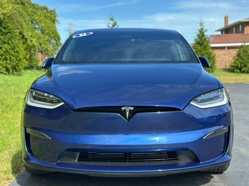 2022 Tesla Model X Plaid photo 12