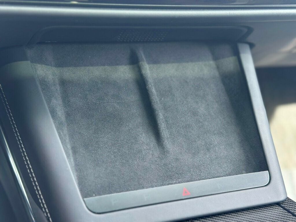 2022 Tesla Model X Plaid photo 43