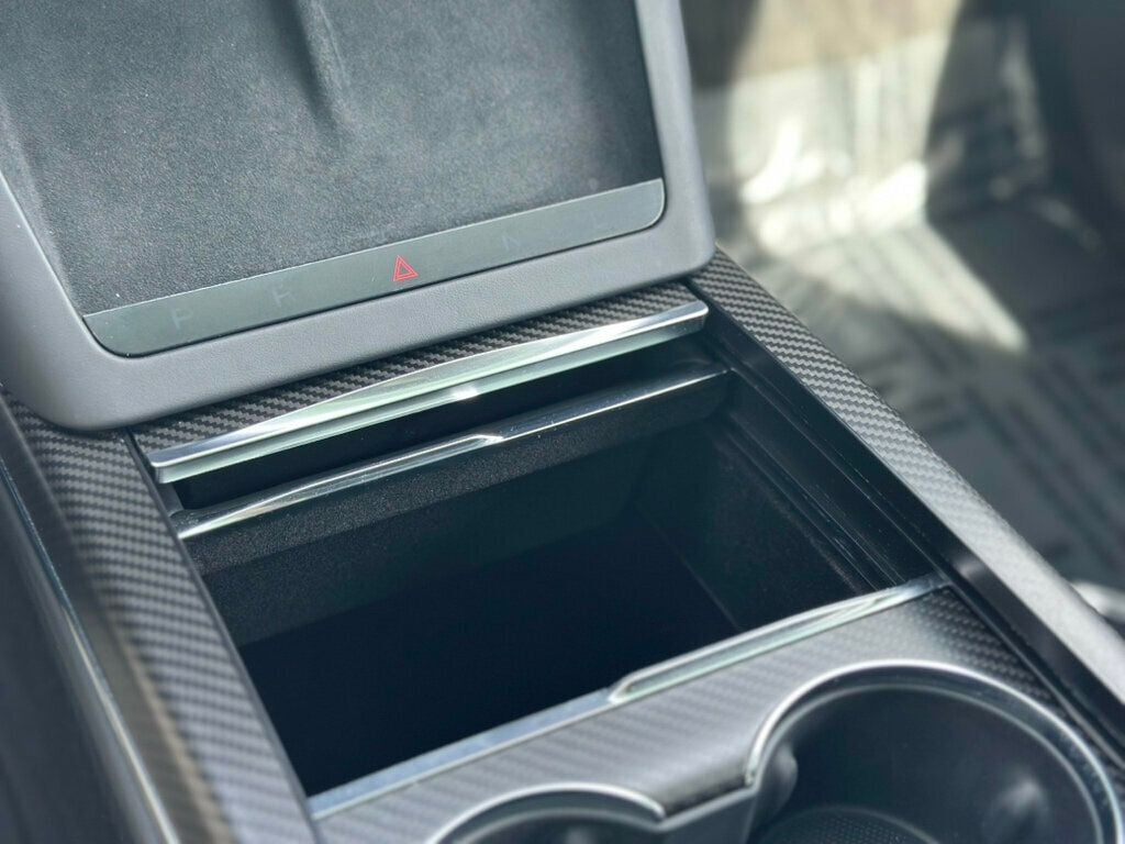 2022 Tesla Model X Plaid photo 46