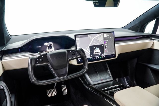 2022 Tesla Model X Plaid's photo