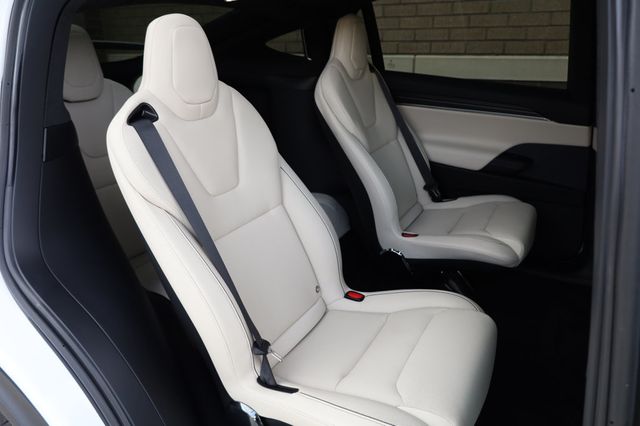 2022 Tesla Model X Plaid AWD - 23004208 - 24