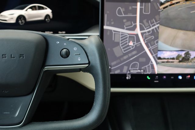 2022 Tesla Model X Plaid AWD - 23004208 - 34