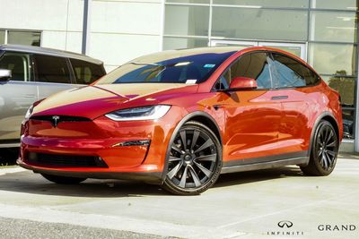 2022 Tesla Model X - 7SAXCBE61NF342180