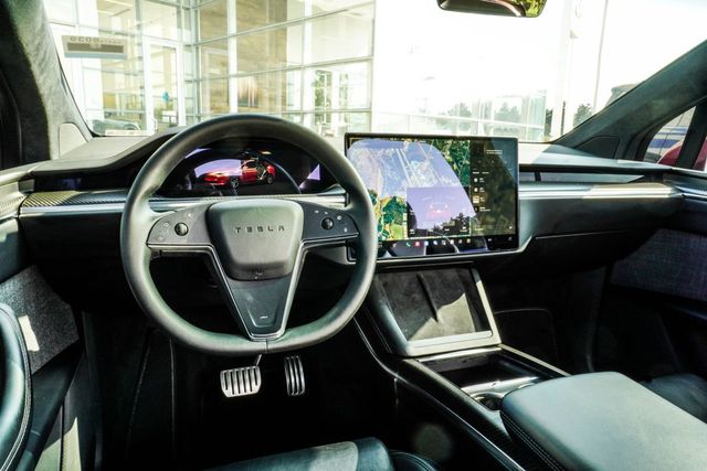 2022 Tesla Model X Plaid AWD - 23059743 - 19