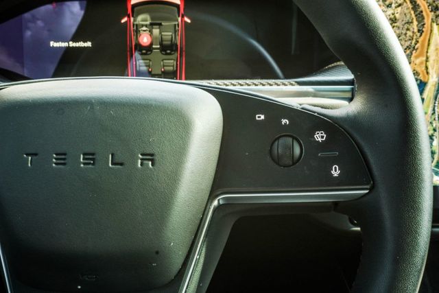 2022 Tesla Model X Plaid AWD - 23059743 - 31