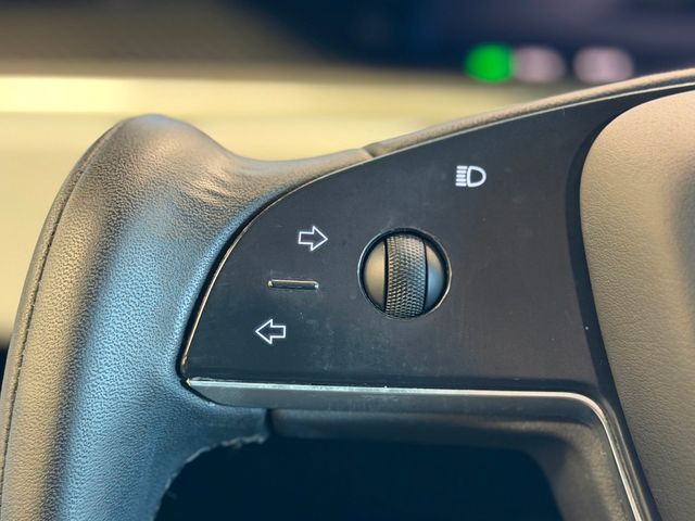 2022 Tesla Model X Plaid AWD - 22990158 - 28