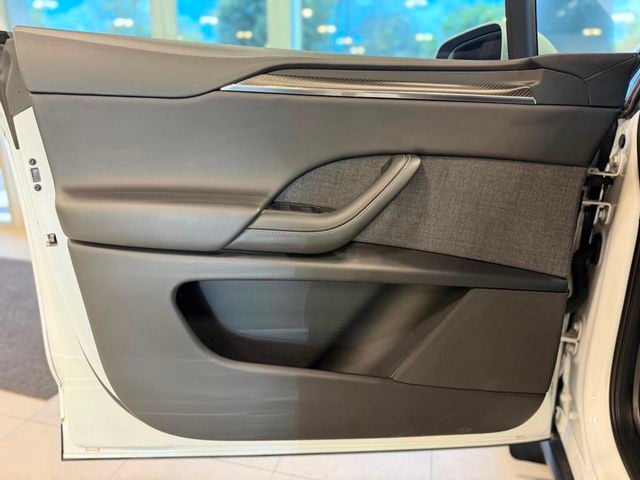 2022 Tesla Model X Plaid AWD - 23070442 - 18