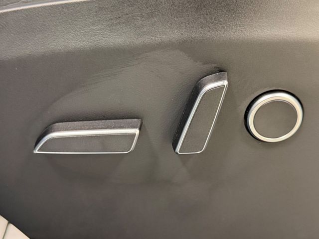 2022 Tesla Model X Plaid AWD - 23070442 - 19