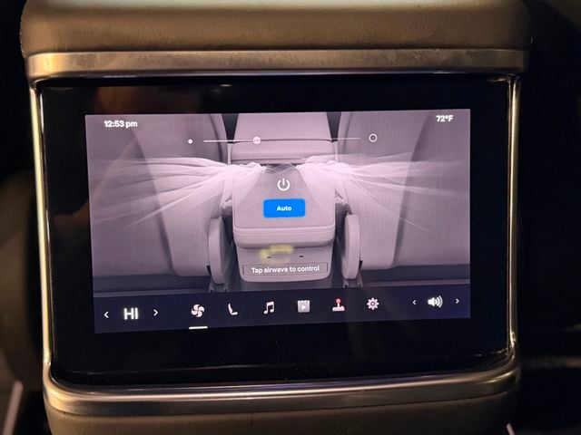 2022 Tesla Model X Plaid AWD - 23070442 - 22
