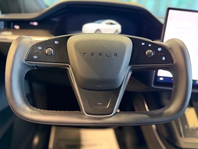 2022 Tesla Model X Plaid AWD - 23070442 - 29