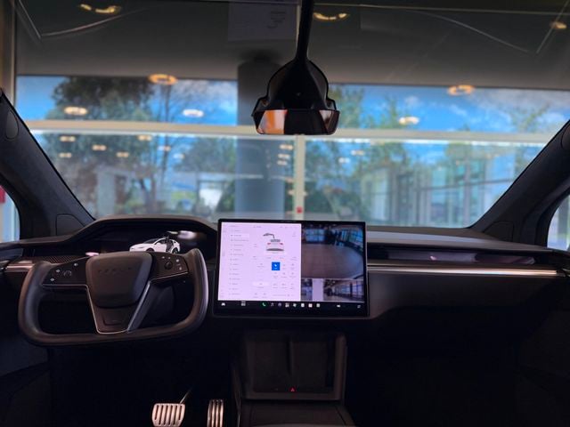 2022 Tesla Model X Plaid AWD - 23070442 - 44