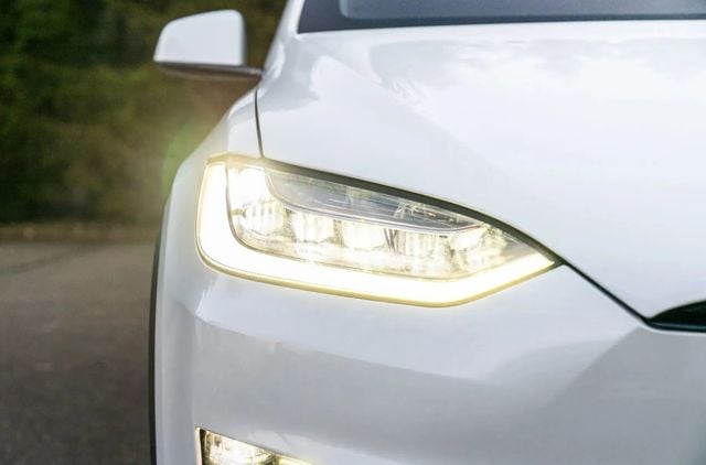 2022 Tesla Model X Plaid AWD - 22938491 - 11