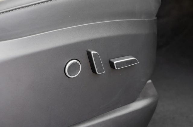 2022 Tesla Model X Plaid AWD - 22938491 - 54