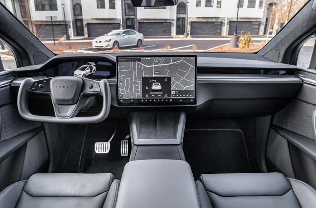 2022 Tesla Model X Plaid AWD - 22938491 - 58