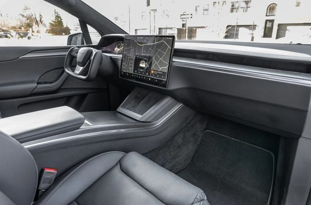 2022 Tesla Model X Plaid AWD - 22938491 - 61