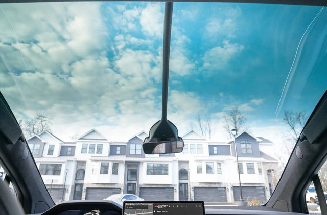 2022 Tesla Model X Plaid AWD - 22938491 - 65