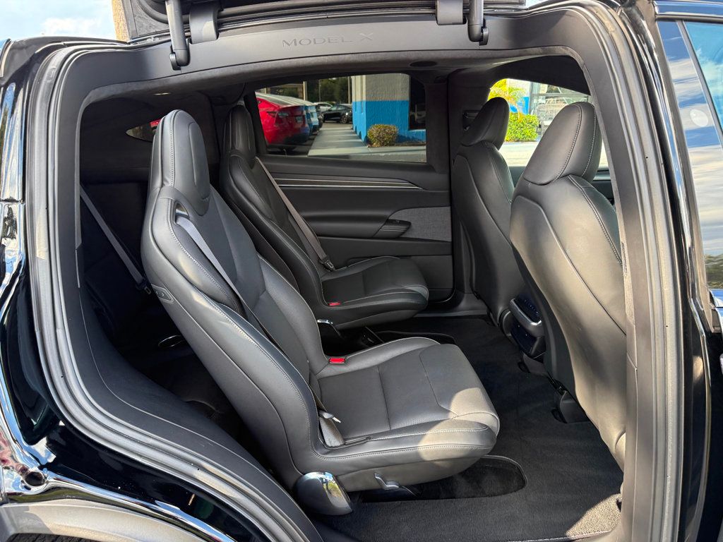 2022 Tesla Model X Plaid AWD - 22910195 - 32