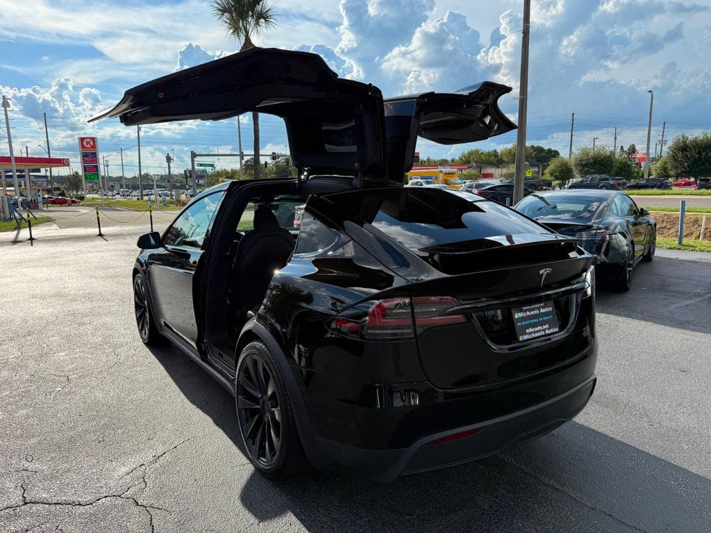 2022 Tesla Model X Plaid photo 6