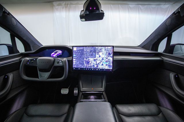 2022 Tesla Model X Plaid AWD - 22929338 - 11