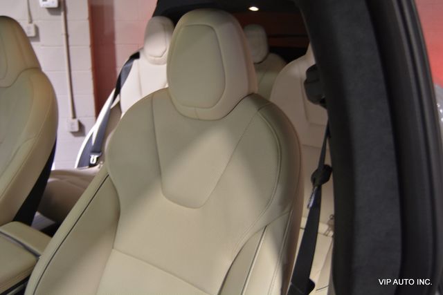 2022 Tesla Model X Plaid AWD - 22856514 - 10