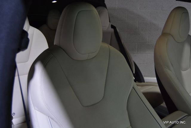 2022 Tesla Model X Plaid AWD - 22856514 - 11