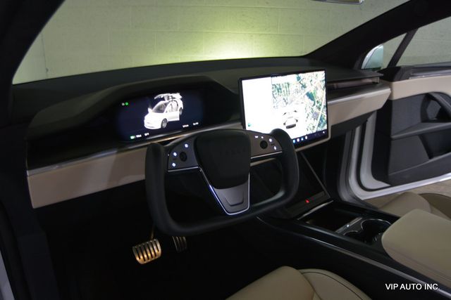 2022 Tesla Model X Plaid AWD - 22856514 - 16