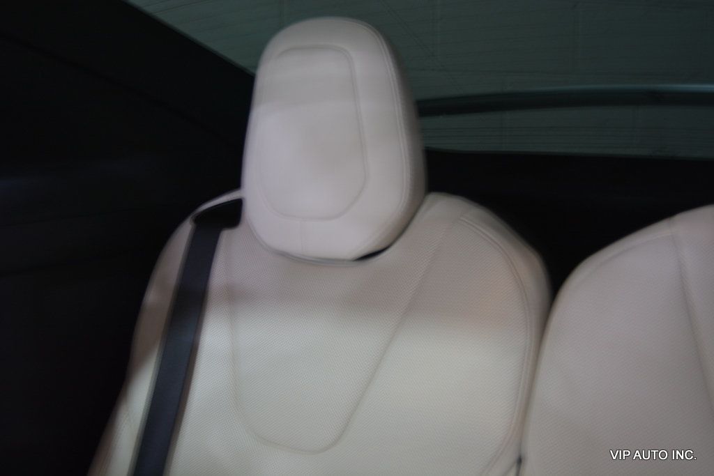 2022 Tesla Model X Plaid AWD - 22856514 - 27