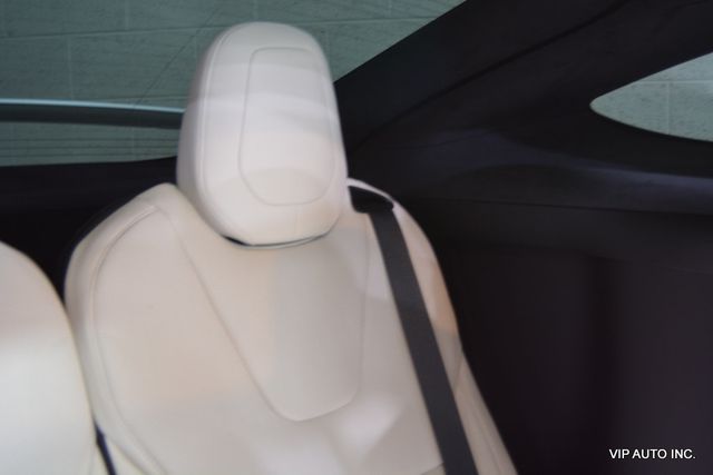 2022 Tesla Model X Plaid AWD - 22856514 - 28