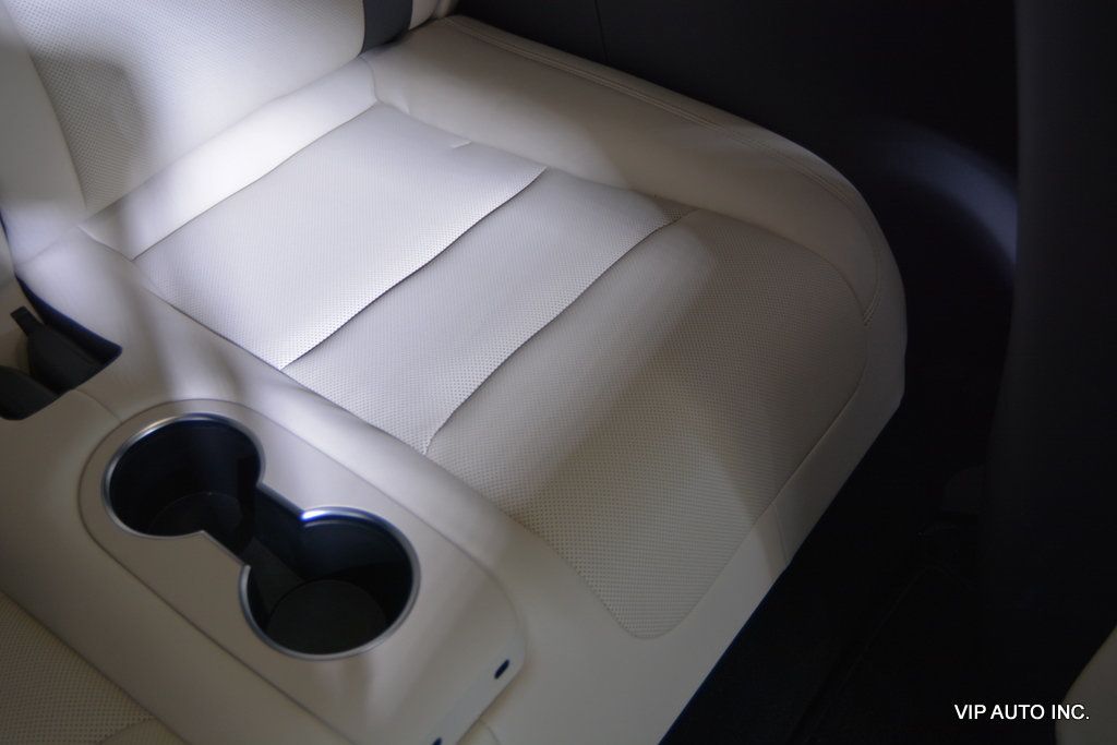 2022 Tesla Model X Plaid AWD - 22856514 - 32