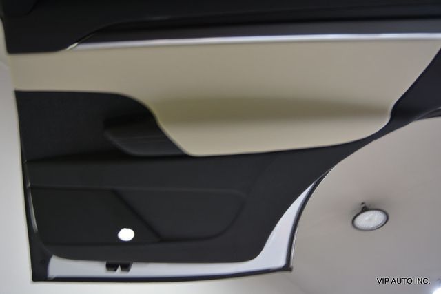 2022 Tesla Model X Plaid AWD - 22856514 - 7