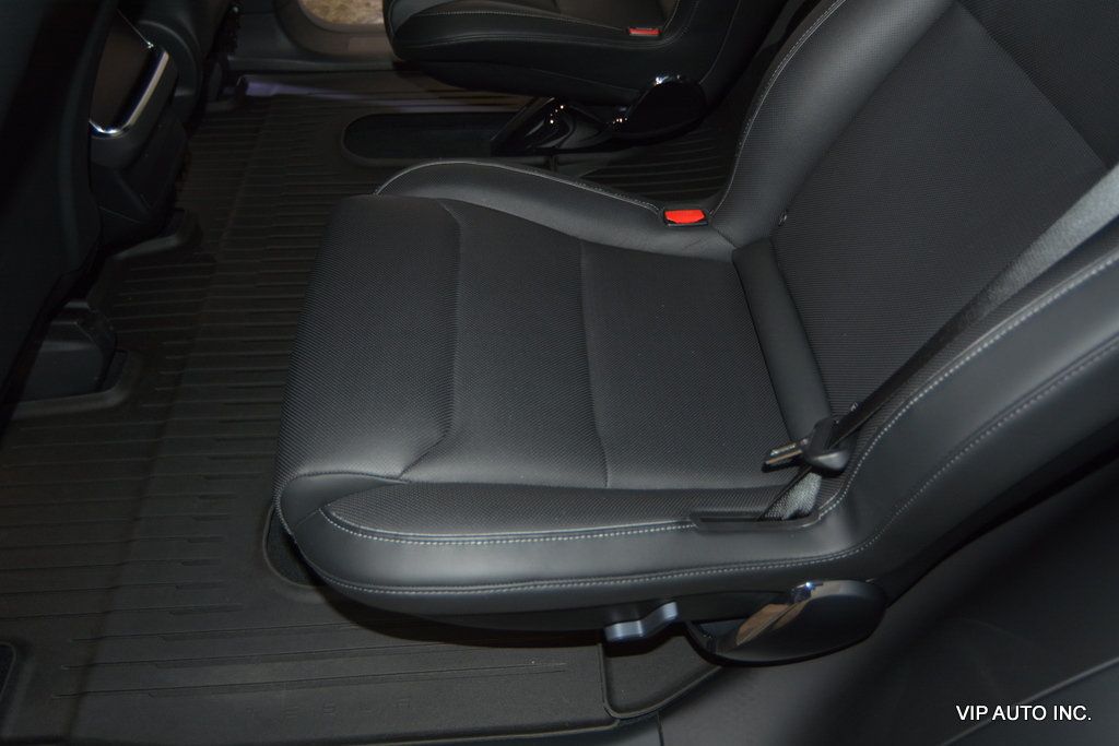2022 Tesla Model X Plaid AWD - 23052692 - 19