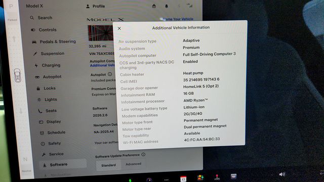 2022 Tesla Model X Plaid AWD - 22999639 - 14