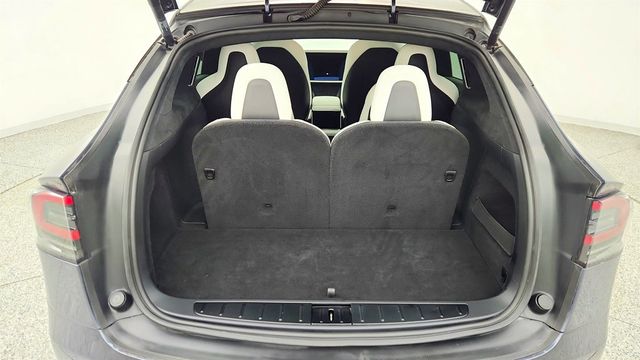 2022 Tesla Model X Plaid AWD - 22999639 - 28