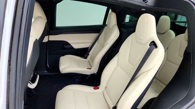 2022 Tesla Model X Plaid AWD w/ 22'' Turbine Wheels & 6 Seat Cream Premium Interior - 23033127 - 22